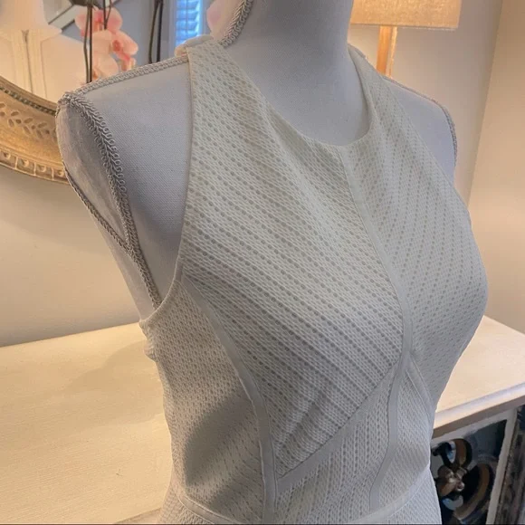 Verty Pretty Little White Dress Sexy Date Night Mini Small S NWT NEW - Picture 2 of 7